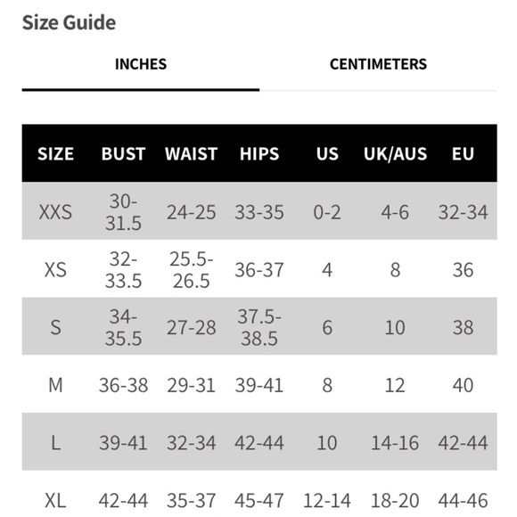 ❤️FABLETICS AUSTYN RUN SHORTS ~ XL - Picture 6 of 6